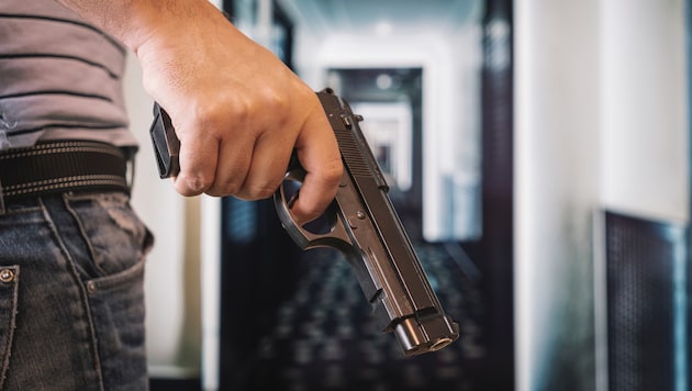 Mitunter wollte der Dieb in Erfahrung bringen, wie rasch die Polizei am Tatort eintrifft.