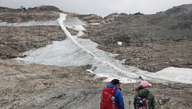 Der Forni-Gletscher bei Bormio in der Lombardei hat in den vergangenen Jahrzehnten massiv an Eis ...