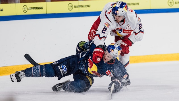 Salzburg (weiß) geht gestärkt in das Duell mit Schwesterklub München.