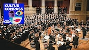 Chorsingen liegt im Trend – Formate wie „Sing on Stage“ mit Heinz Ferlesch (re.) im Wiener ...