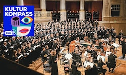 Chorsingen liegt im Trend – Formate wie „Sing on Stage“ mit Heinz Ferlesch (re.) im Wiener ...
