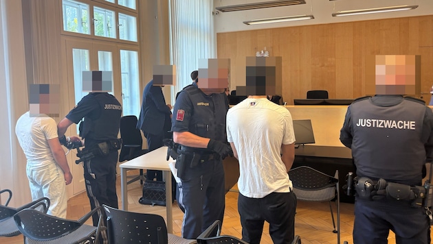 In der Verhandlung bekam Richter Dietmar Nussbaumer viele verschiedene Versionen einer ...