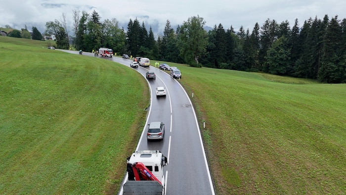 Drohnenaufnahme der Unfallstelle auf der L205.
