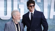 Regisseur Ridley Scott, 88 Jahre alt, mit Jacob Elordi bei der Filmpremiere am Donnerstagabend ...