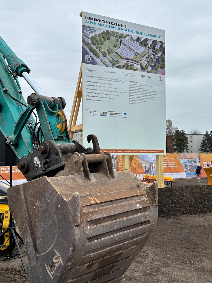 Ab September soll der Bau für das Hallenbad beginnen.