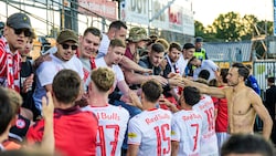 Die 30 Fans von Red Bull Salzburg bereuten ihre Reise nach Schweden nicht. 