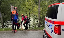 Auch Uferbereiche wurden durchkämmt.