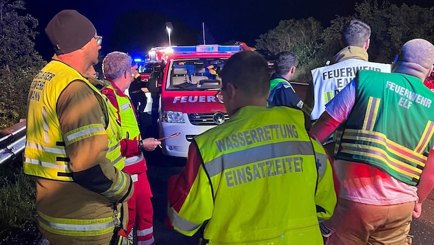 Insgesamt standen rund 110 Einsatzkräfte der Feuerwehren St. Johann, Bischofshofen und ...