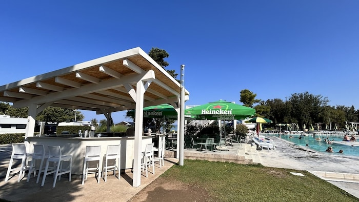 Die Poolbar wurde natürlich auch getestet. 10 Punkte.