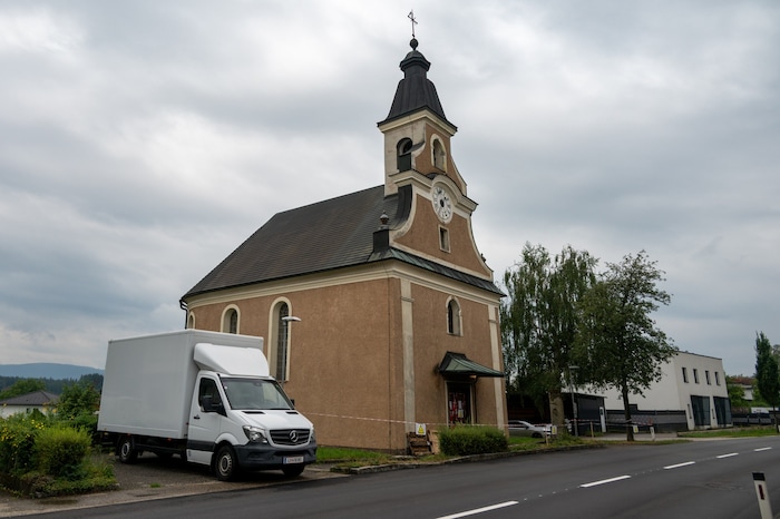 Die katholische Filialkirche in Mösendorf (Gemeinde Vöcklamarkt).