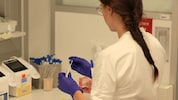 Im Linzer KUK werden täglich Legionellen-Tests durchgeführt