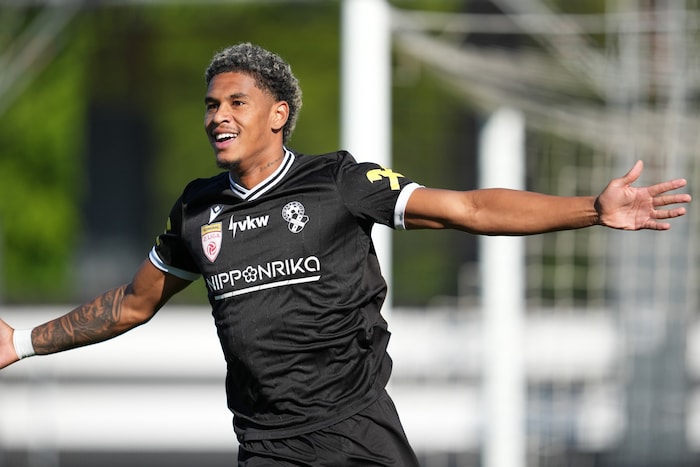 La‘Sean Sealey traf zum frühen 1:0.