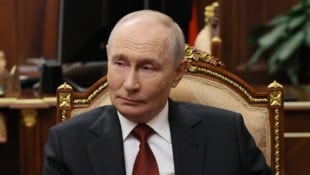 Russlands Machthaber Wladimir Putin hat „noch zerstörerische“ Handlungen der Armee in der ...