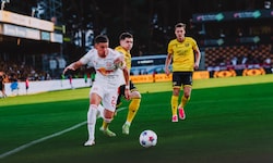 Damir Redzic beim Spiel des FC Red Bull Salzburg gegen Mjällby AIF. 