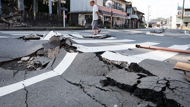 Japan liegt in einer der tektonisch aktivsten Regionen der Welt. Der Inselstaat wird regelmäßig ...