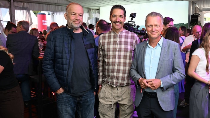 Professor Meinhard Lukas (links), Alexander Warzilek vom Presserat und ORF-OÖ-Landesdirektor ...