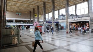 Zuletzt wurde der Westbahnhof als einer von neun Bahnhöfen im Land zur alkoholfreien Zone.