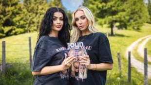 Beverly (re.) und Elsa sind das erste Forsthaus-Promipaar – in den nächsten Wochen werden ...