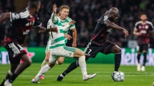 Auch Sam Adeniran (r.) glaubt noch an eine LASK-Chance.