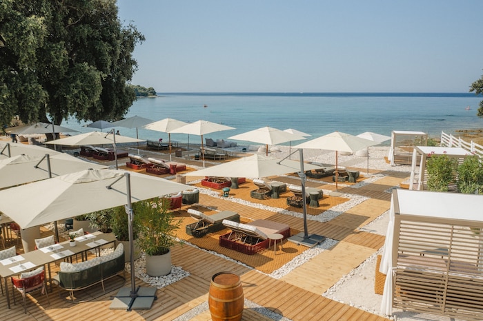 Der Beach Club