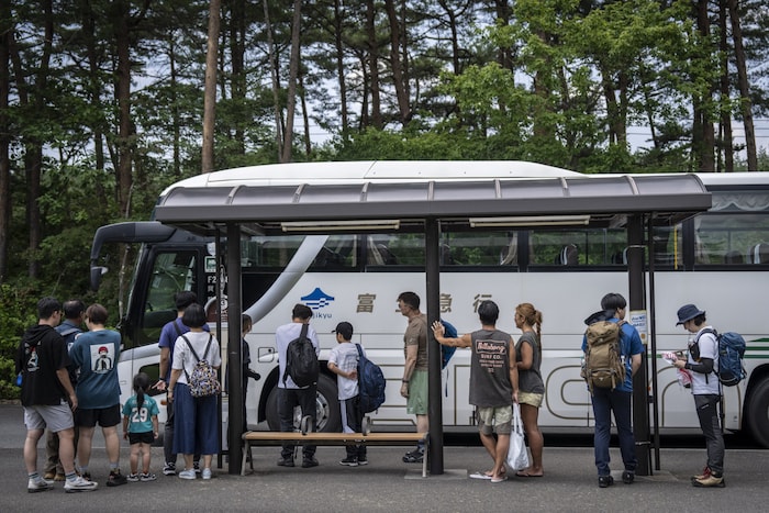 Die fünfte Station des Wanderwegs zum Gipfel des Fuji ist noch per Bus erreichbar.