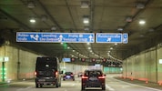 Der Tunnel Bindermichl auf der Linzer A7 bekommt eine neue LED-Beleuchtung – dafür sind bis Ende ...