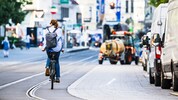 Oft wird der Sicherheitsabstand beim Überholen von Radfahrern nicht eingehalten.