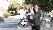 Der Auftakt zur Hauptlese: Liegenfeld, Oschep und Sommer (v. li.) erwarten einen „spannenden“ ...