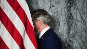 Ziehen die USA den Kopf ein? Finanzminister Scott Bessent verlässt das Podium, ohne in seiner ...