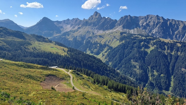 Blick vom Außergolm in Richtung Rellstal.