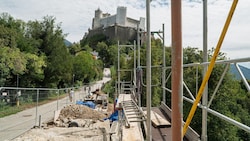 Bis Herbst 2027 werden die Arbeiten an der Wehrmauer andauern.