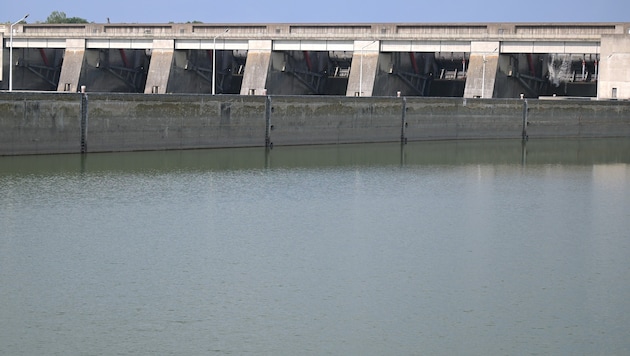 Die Trockenheit hat die Stromproduktion der Wasserkraftwerke deutlich reduziert. (Im Bild: ...
