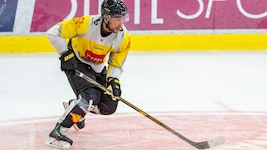 Komraek im Capitals-Dress.