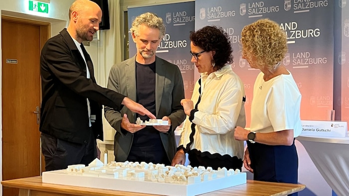 Projektbesprechung: So soll der Neubau ausschauen.