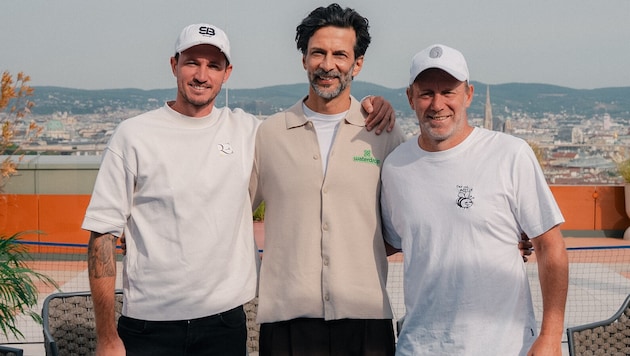Für JOYN/Puls 4 bei den US Open im Einsatz: Dennis Novak (li.), Julian Knowle (mi.) und Stefan ...