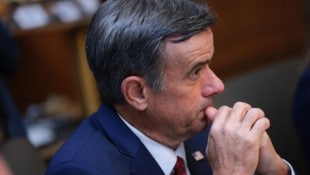CIA-Direktor John Ratcliffe stattete Moskau am Dienstag einen Geheimbesuch ab. Langsam sickert ...