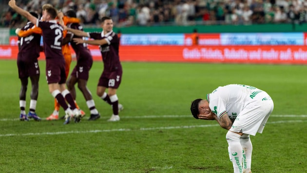 Bitter! Rapid verlor gegen die Hearts im Elfmeterschießen.