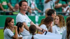 Peter Schöttel und Co. präsentierten das neue Trikot von Rapid.