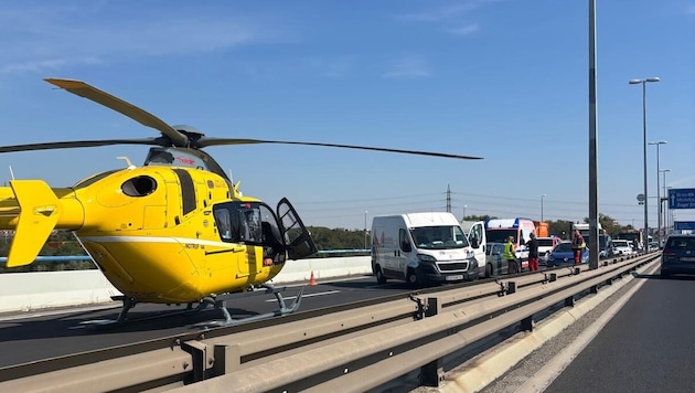 Bei dem Unfall war auch ein Hubschrauber im Einsatz.