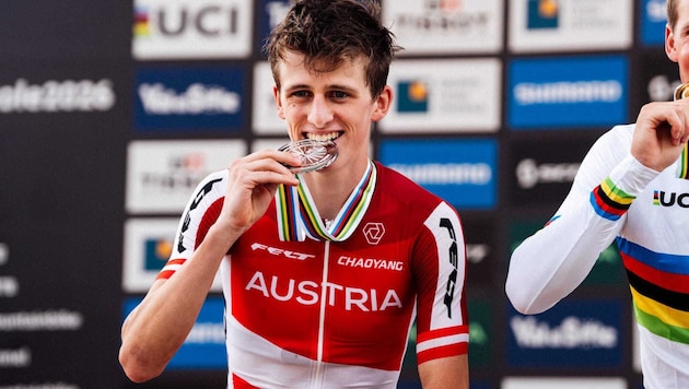 Die Freude über die Medaille war riesig: Michael Hettegger.