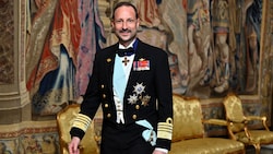 Mit dem Tod von König Harald wurde Haakon offiziell der neue König von Norwegen. Was sich im ...