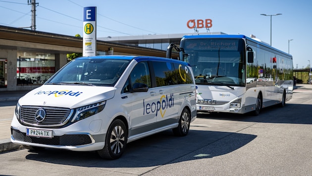 Der Linienverkehr mit Bussen wird im Weinviertel mit Leopoldi-Taxis ergänzt.