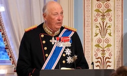 Das Königshaus sagte am Donnerstag alle Termine ab, um sich noch von dem Monarchen verabschieden ...