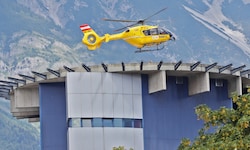 Der Schwerverletzte wurde in die Klinik Innsbruck geflogen. 