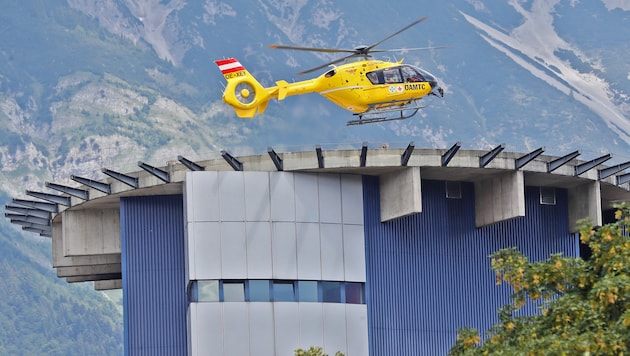 Der Schwerverletzte wurde in die Klinik Innsbruck geflogen.