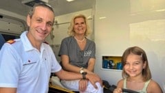 Josef Brunner (44), Mama Marie-Jeanne und ihre kleine Heldin Lilly (8)