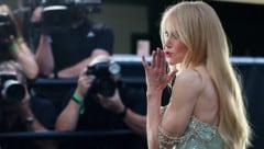 Nicole Kidman ist jetzt auch auf TikTok. Der erste Clip auf ihrem Profil zeigt sie unter anderem ...