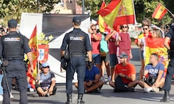 Viele Stadtbewohner Ceutas fühlen sich von der spanischen Regierung im Stich gelassen – Tausende ...