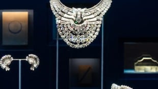 Für dieses traumhafte Collier wurde nun ein Albtraum wahr: Es geriet in die Hände diebischer ...