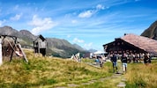 Bei der Sulzenauhütte finden Groß und Klein Kurzweil und Entspannung.